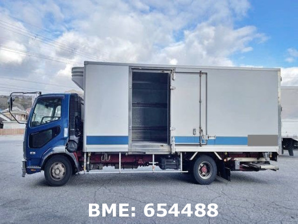 MITSUBISHI FUSO FIGHTER FREEZER & REFRIGERATOR