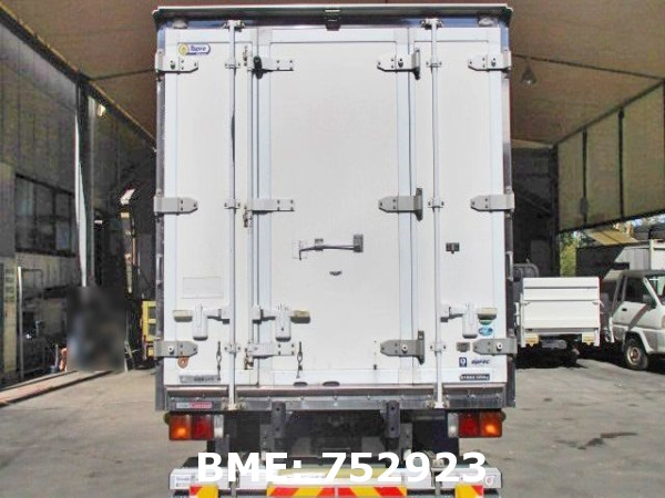 MITSUBISHI FUSO FREEZER & REFRIGERATOR