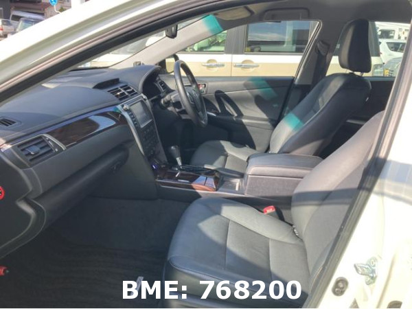 TOYOTA CAMRY HYBRID LEATHER PACKAGE