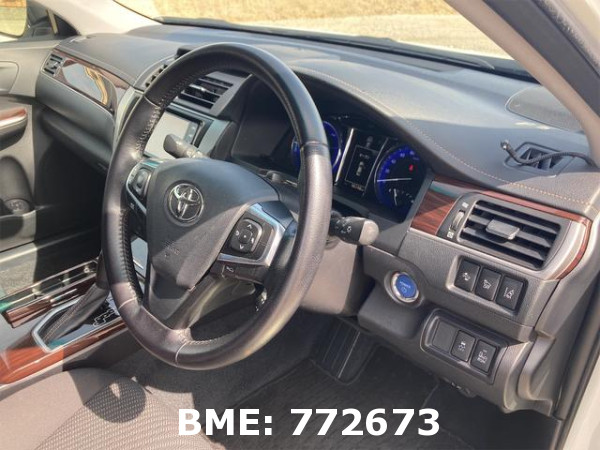 TOYOTA CAMRY HYBRID G PACKAGE