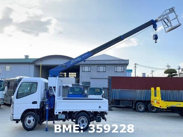 MITSUBISHI CANTER CRANE TRUCK