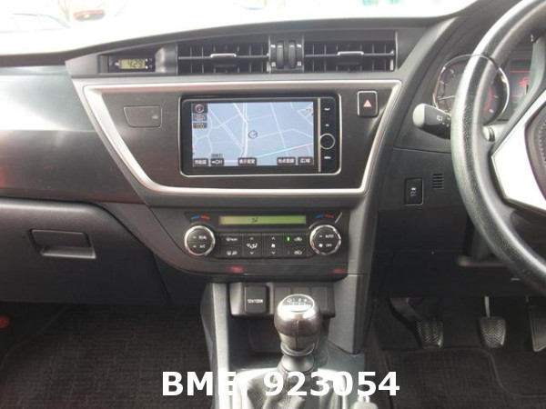 TOYOTA AURIS 150X S PACKAGE