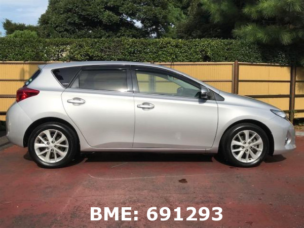 TOYOTA AURIS 150X S PACKAGE