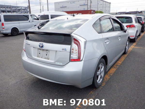 TOYOTA PRIUS L