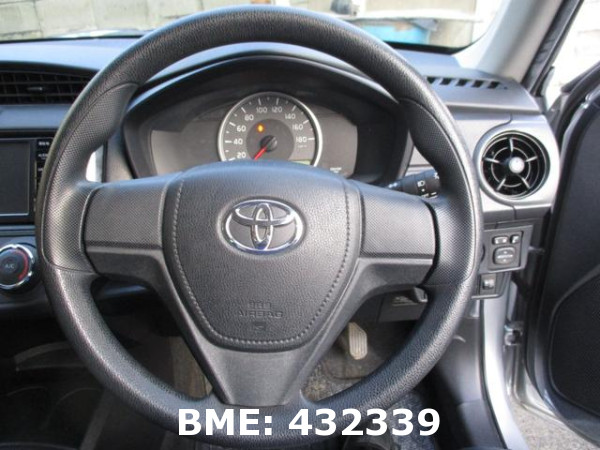 TOYOTA COROLLA AXIO 1.5X