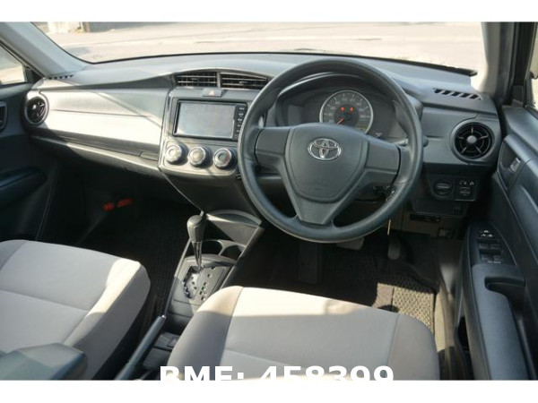 TOYOTA COROLLA AXIO 1.3X