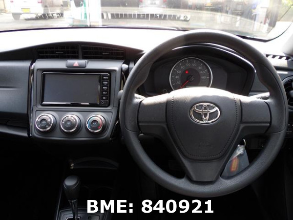 TOYOTA COROLLA AXIO 1.3X