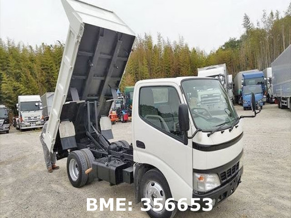 TOYOTA DYNA DUMP TRUCK