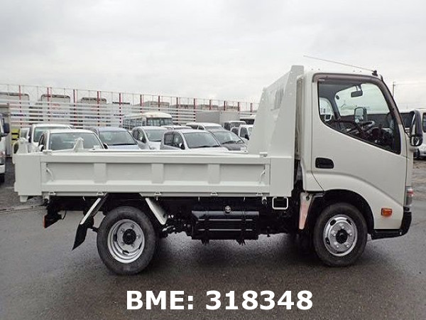 TOYOTA DYNA DUMP TRUCK