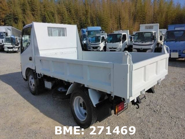 TOYOTA DYNA DUMP TRUCK