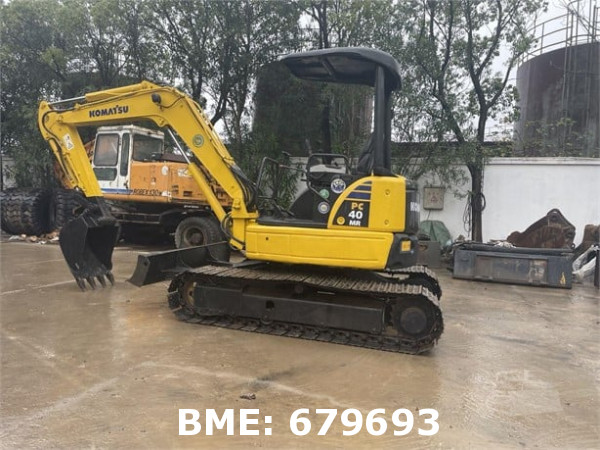 2014 KOMATSU PC40MR