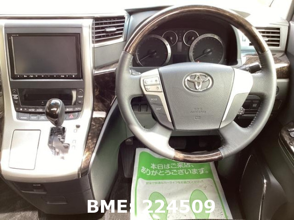 TOYOTA ALPHARD