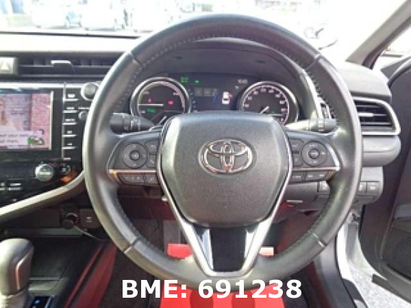 TOYOTA CAMRY