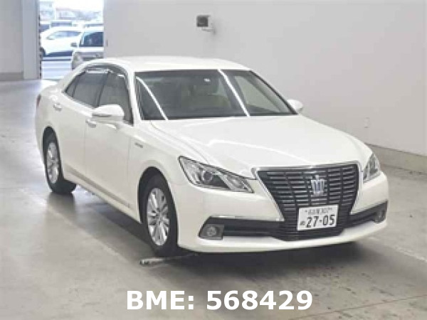 TOYOTA CROWN ROYAL SALOON