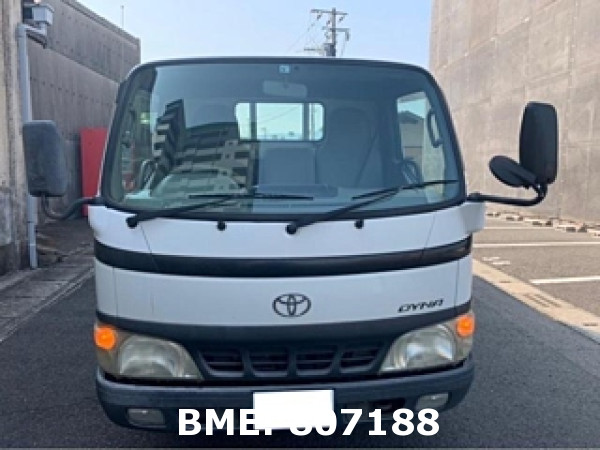 TOYOTA DYNA