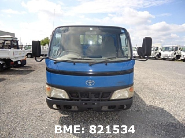 TOYOTA DYNA