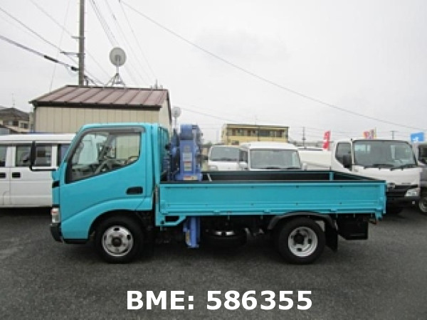 TOYOTA DYNA