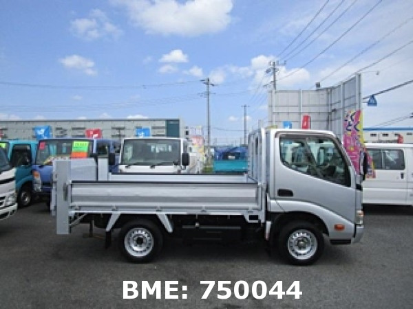 TOYOTA DYNA