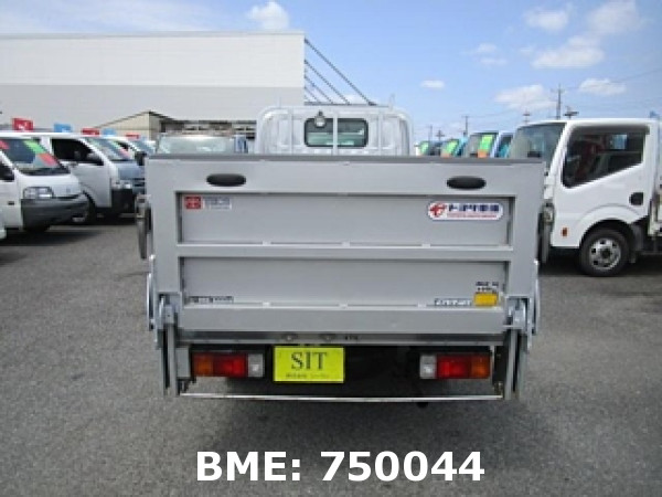 TOYOTA DYNA