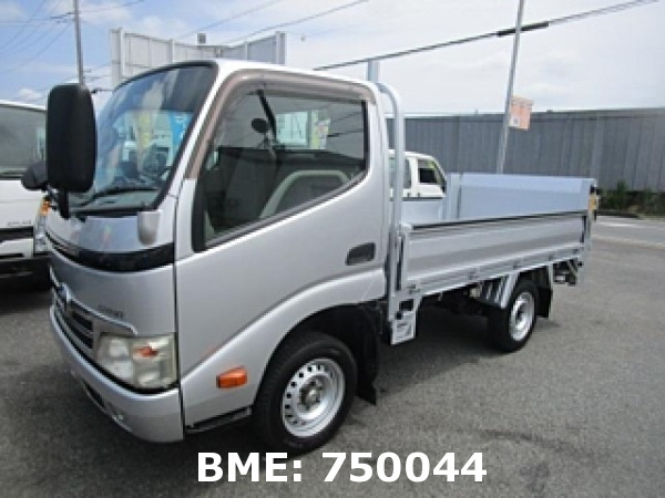 TOYOTA DYNA