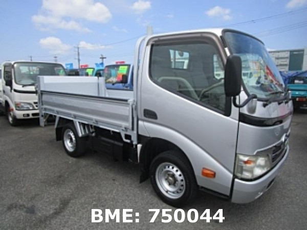 TOYOTA DYNA