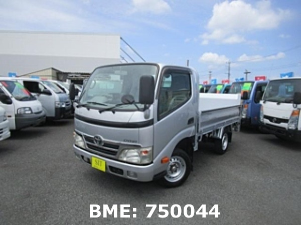 TOYOTA DYNA