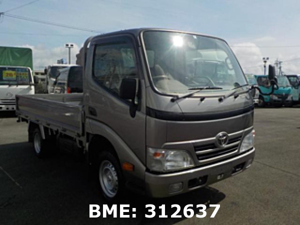 TOYOTA DYNA