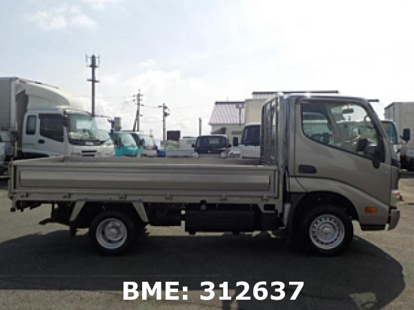 TOYOTA DYNA