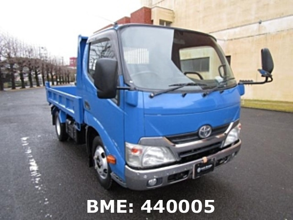 TOYOTA DYNA