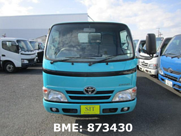 TOYOTA DYNA