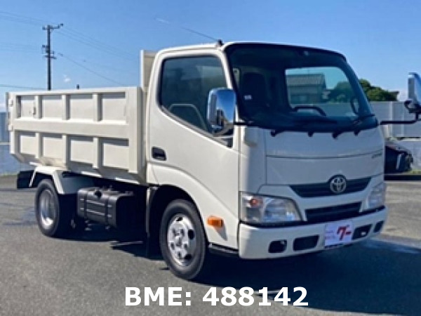 TOYOTA DYNA