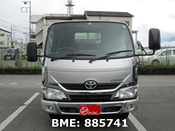 TOYOTA DYNA