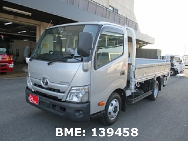 TOYOTA DYNA