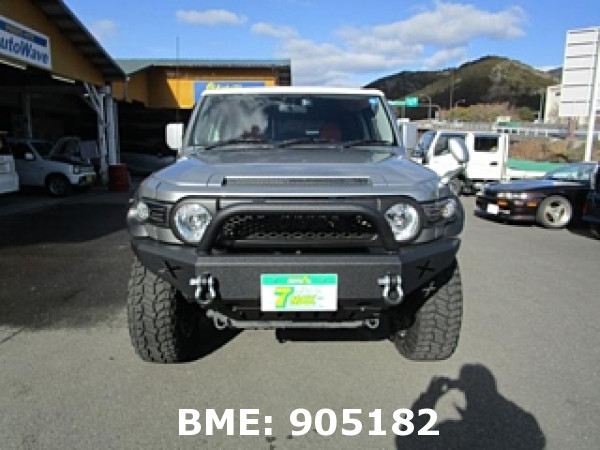 TOYOTA FJ CRUISER