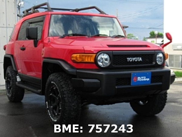 TOYOTA FJ CRUISER