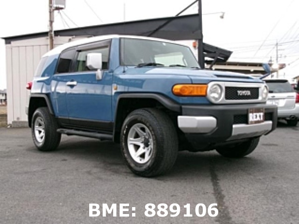 TOYOTA FJ CRUISER