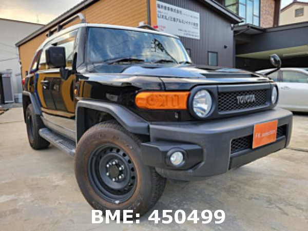 TOYOTA FJ CRUISER