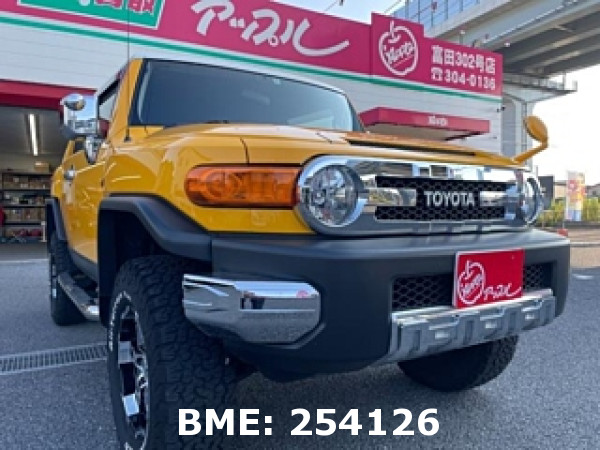 TOYOTA FJ CRUISER