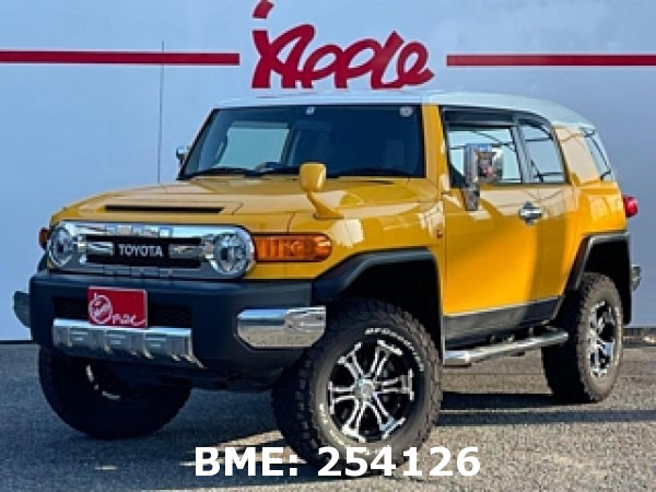 TOYOTA FJ CRUISER