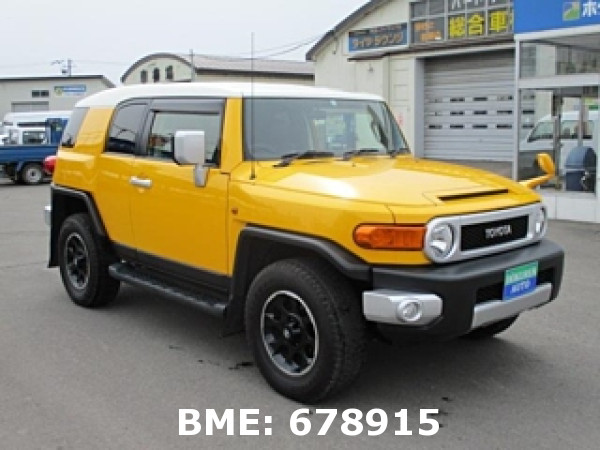 TOYOTA FJ CRUISER