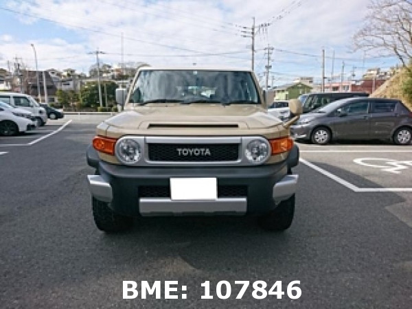 TOYOTA FJ CRUISER