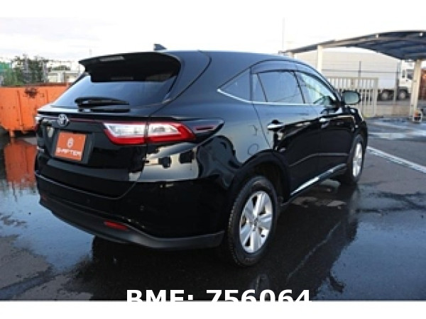 TOYOTA HARRIER