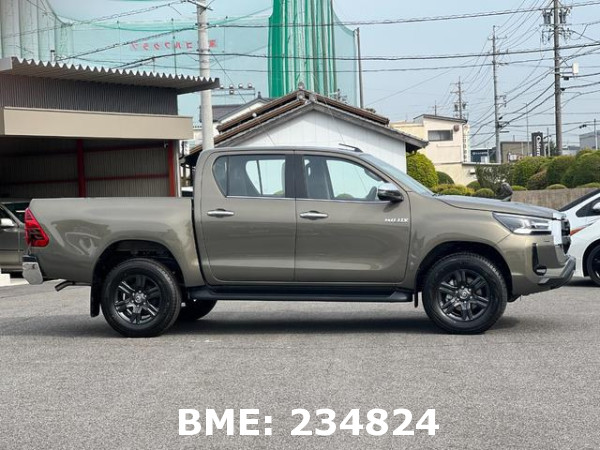 TOYOTA HILUX DIESEL BRAND NEW