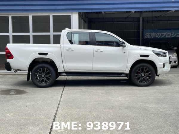 TOYOTA HILUX DIESEL BRAND NEW