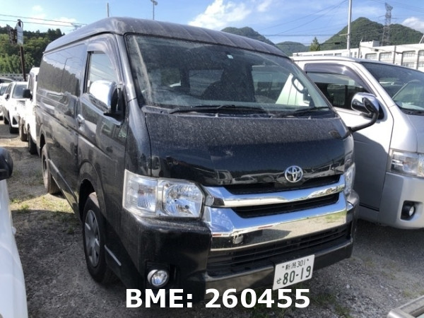 TOYOTA HIACE