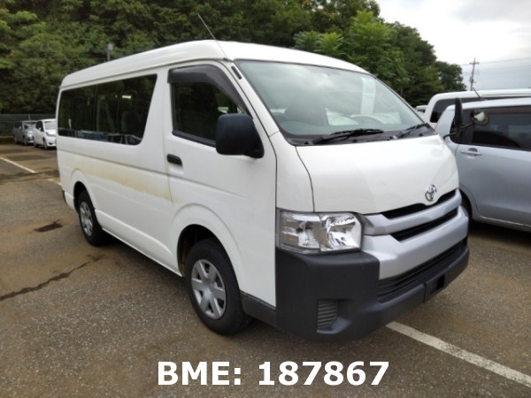 TOYOTA HIACE