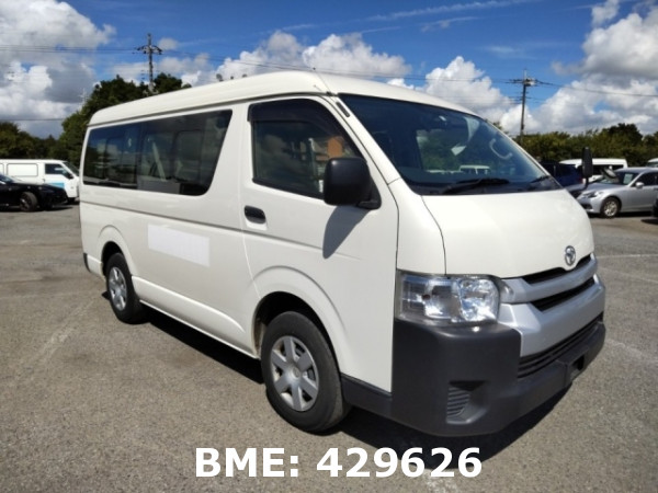 TOYOTA HIACE