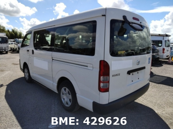 TOYOTA HIACE