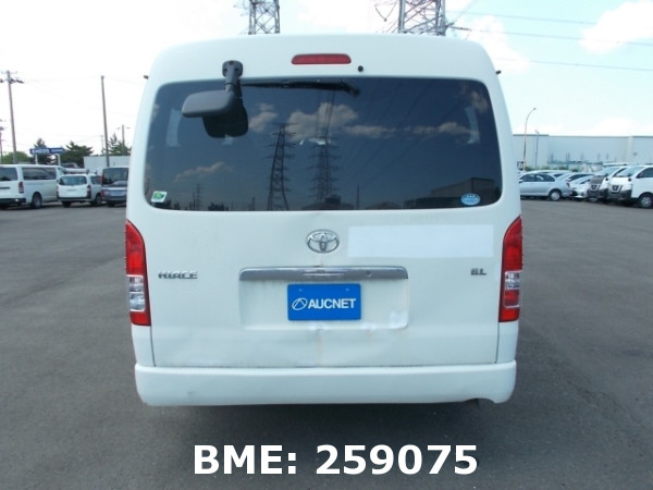 TOYOTA HIACE