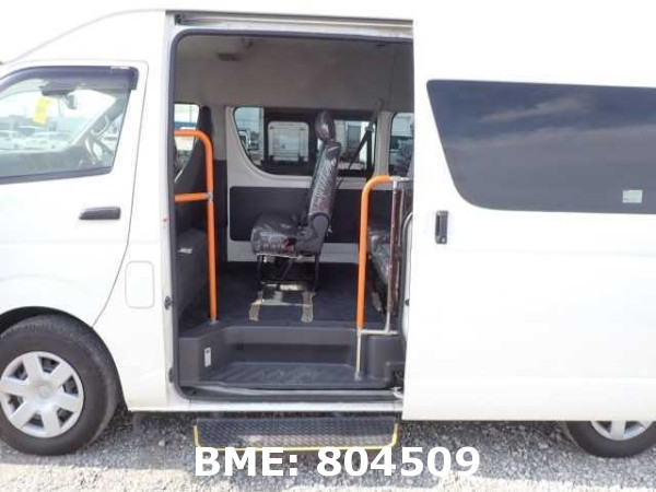 TOYOTA HIACE DIESEL